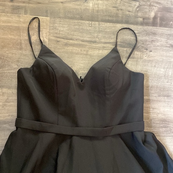 NWT Mac Duggal CLASSIC SLEEVELESS A-LINE GOWN WITH POCKETS black size 10. - Picture 5 of 10